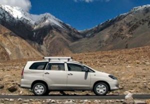 taxi service in manali